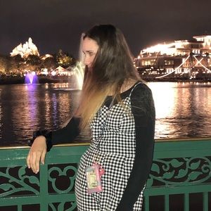 Meet your Posher, Riley